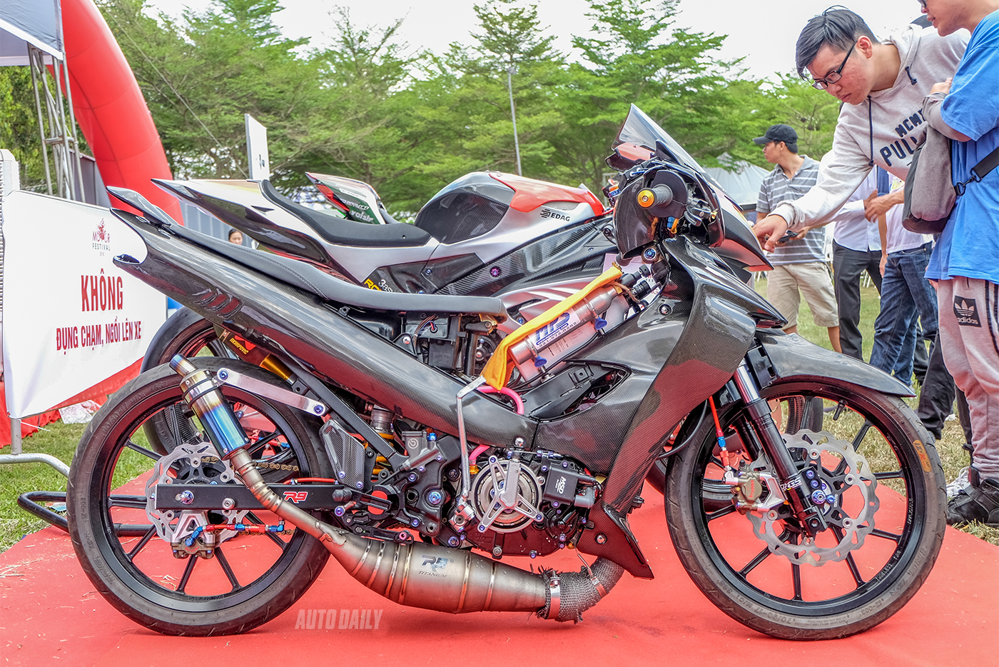 Mãn nhãn Yamaha 125ZR độ “cực khủng” tại Sài Gòn